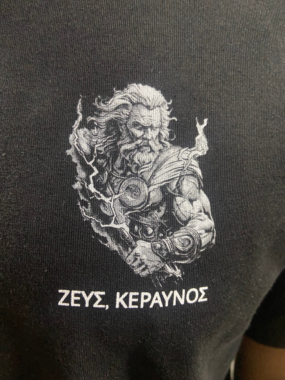 Camiseta Zeus Unisex Regular Fit – VORNELLO